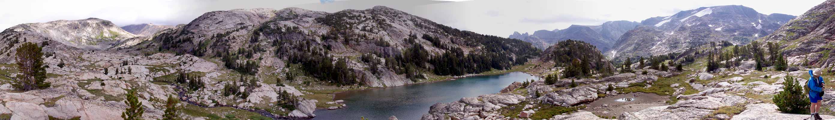 Panoramic view of Oly Lake and surroundings