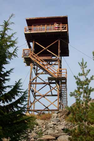 UpUp40 lookout tower