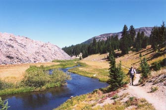 The trail back to Green Lakes Trailhead