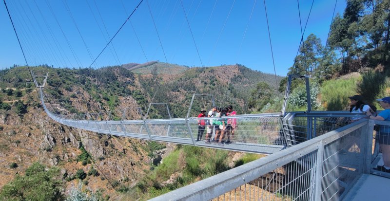 ndtour516aroucabridgeandpaivawalkway.jpg