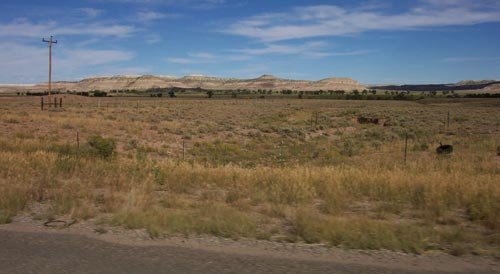 View along road to Pinedale, WY